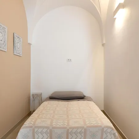 La Scala Del Borgo Апартаменты Чистернино