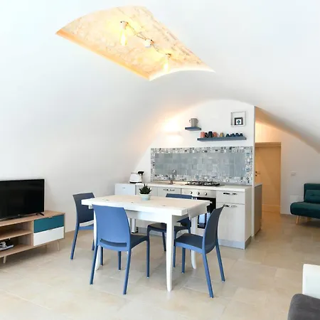 Apartament La Scala Del Borgo *