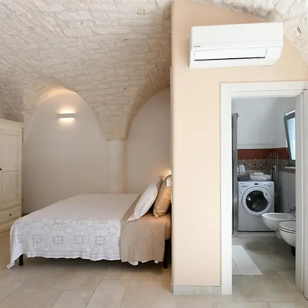 La Scala Del Borgo * 치스테르니노