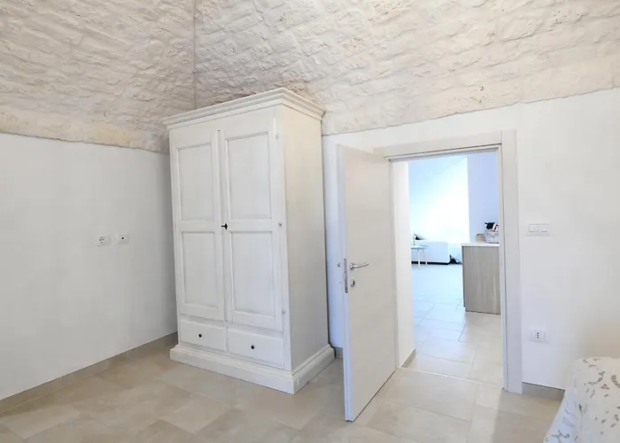 דירה La Scala Del Borgo צ'יסטרנינו